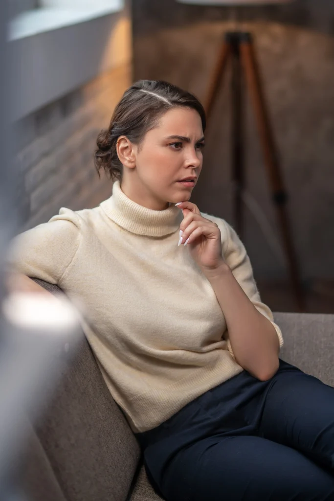 Domínio .co ou .me: descubra as diferenças, vantagens e qual extensão é melhor para o seu negócio digital.